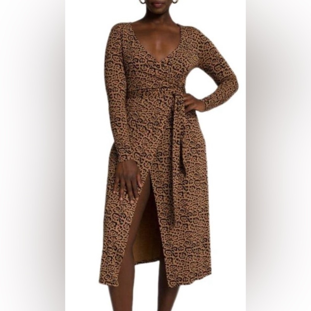 ISO: Good American Leopard Print Midi Wrap Dress size 8 (equivalent to 5x)